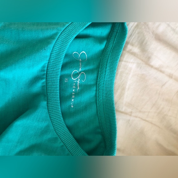 Cropped workout top - Picture 3 of 3